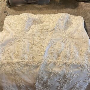 Alfred Angelo Ivory Lace Embroidered Gown